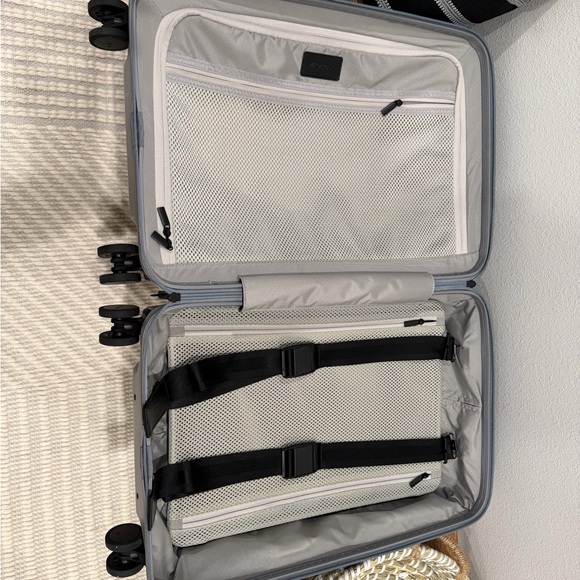 Monos Carry-On Pro - Picture 6 of 8